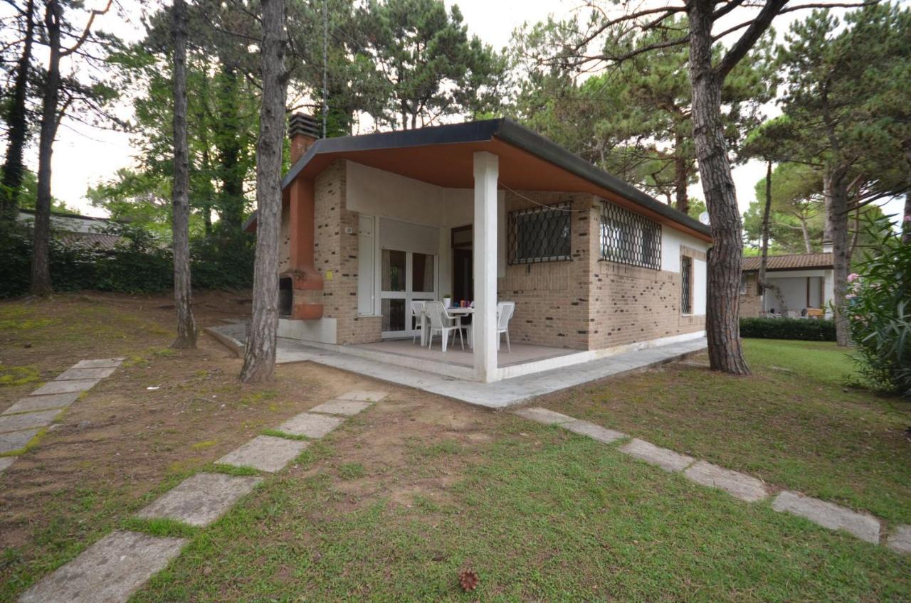Villaggio Laura Lignano Sabbiadoro Exterior photo